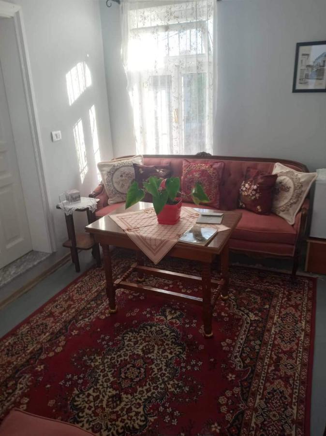 Green Housee Корча Екстериор снимка
