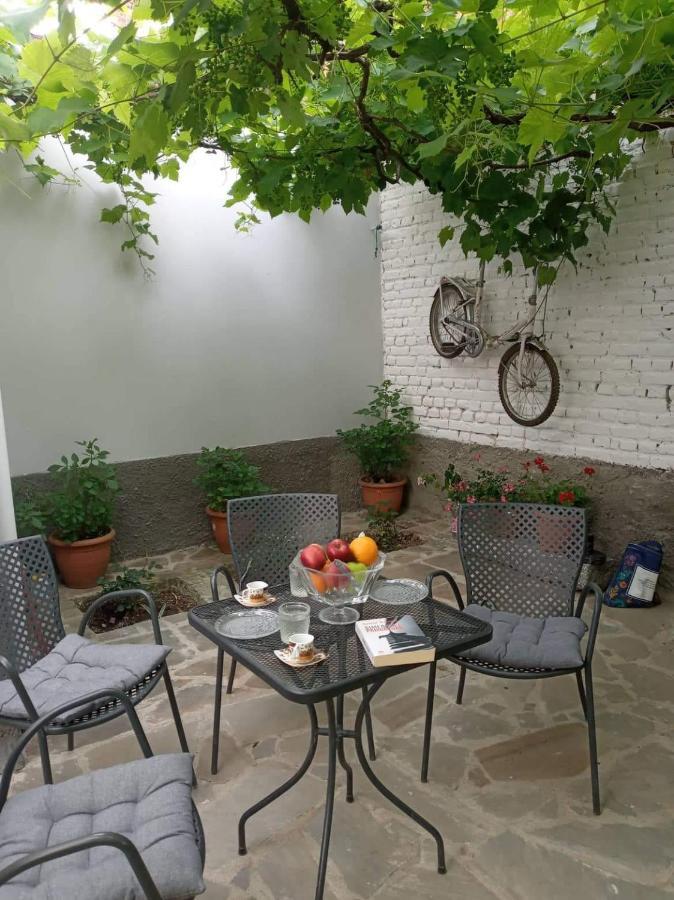 Green Housee Корча Екстериор снимка